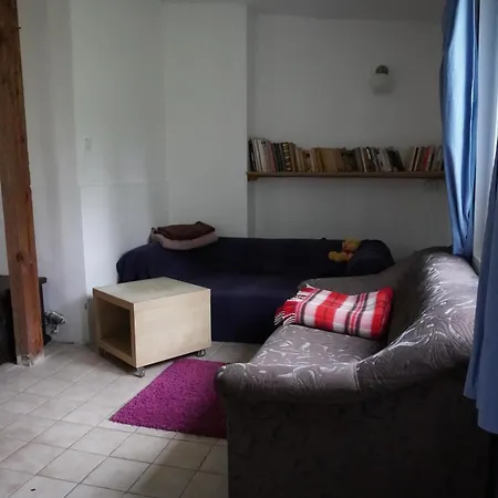 Dom Nad Jeziorem Omulew 펜션 Natac Wielka